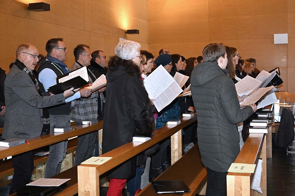 1. Adventsonntagsgottesdienst mit dem Chor Anklang aus St. Florian
