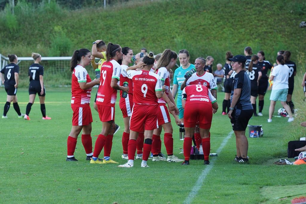 Testspiel SPG Steyr Damen gegen  USV Eugendorf Frauen 11:2